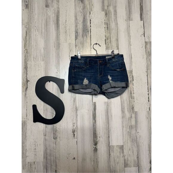 blue jean shorts - Picture 1 of 8
